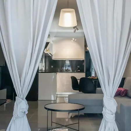 Luxury Premium #5 * Chalkís